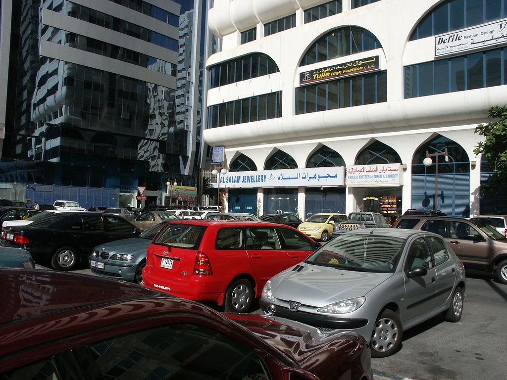 parking abu dhabi